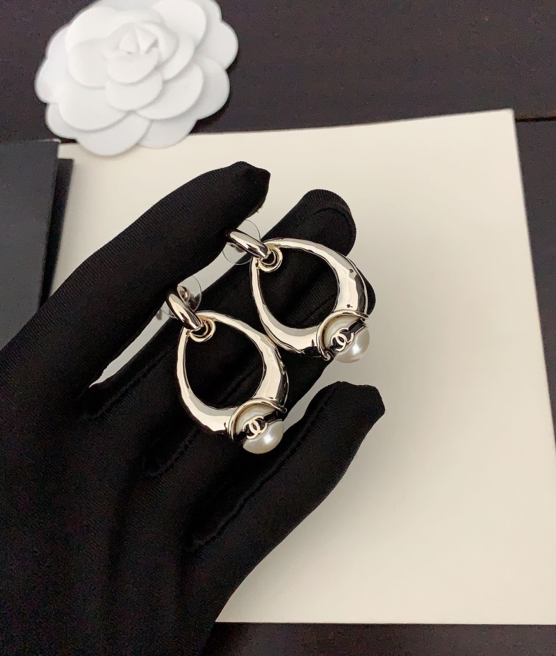 Ch**el earrings